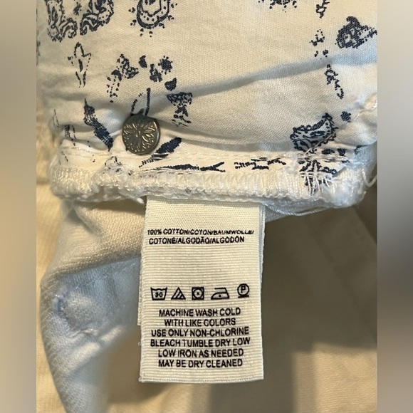 NWT FREE PEOPLE WHITE OUT DENIM CUTOFF SHORTS WHITE SZ 26 BUTTON FLY DISTRESSING - Picture 6 of 6